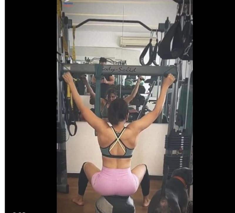 Samantha gym workout video goes viral in internet