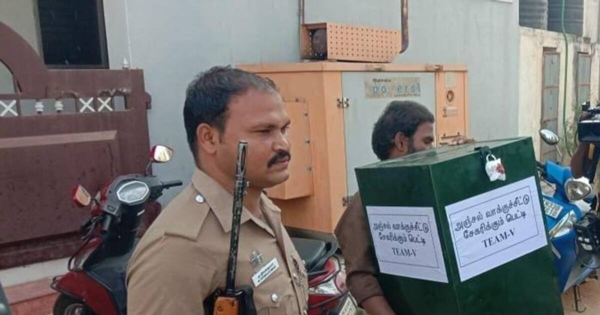 ஈரோடு கிழக்கு தொகுதியில் வெற்றி யாருக்கு.? தபால் வாக்கை பதிவு செய்த காவல்துறையினர்