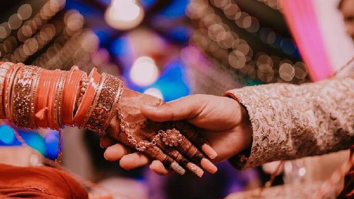 married couple marrying under special marriage act after 29 years over daughters in kerala - bsb