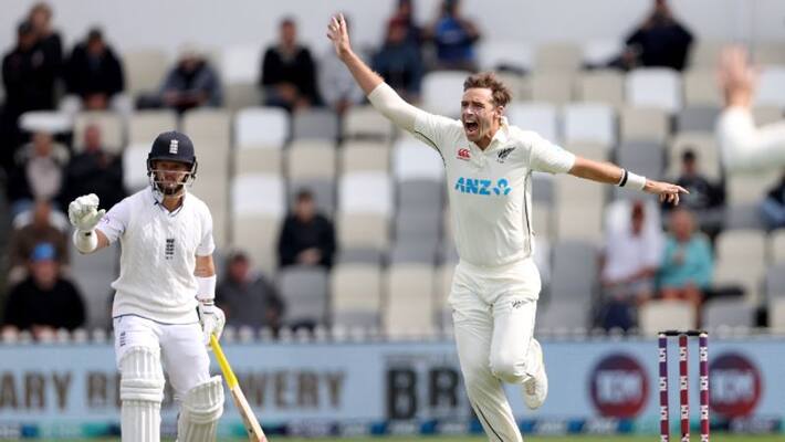 Tim Southee Breaks Daniel Vettori's Record, Becomes NZ All Time Leading Wicket Taker MSV 