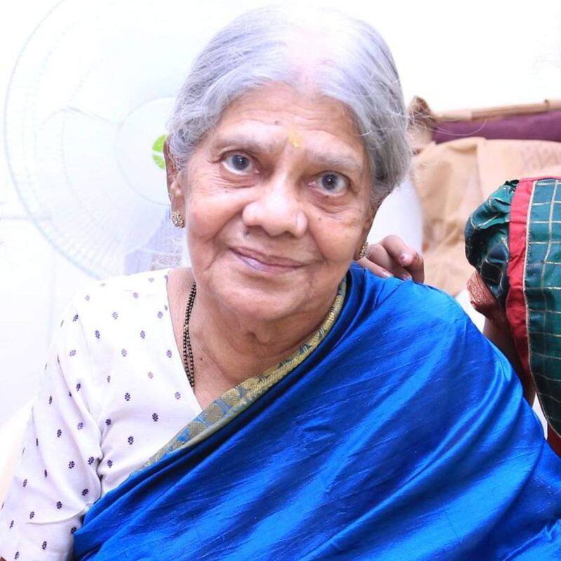 Former Chief Minister O. panneerselvam's mother Palaniammal passed away