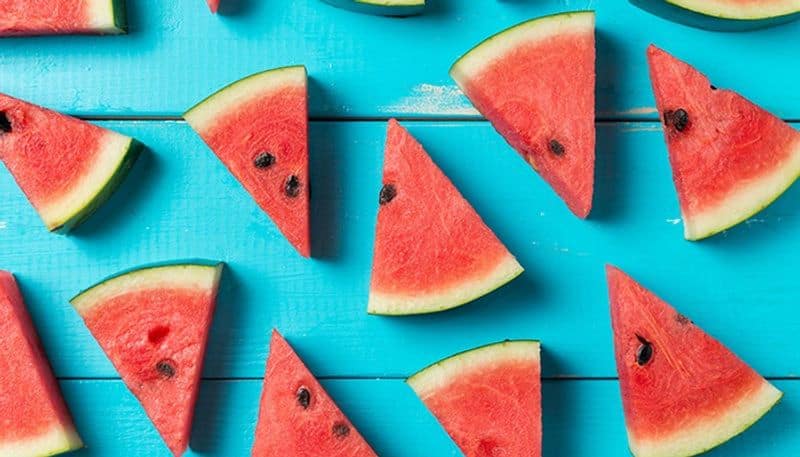 Know how to buy red, juicy, sweet watermelon without slicing it RBA
