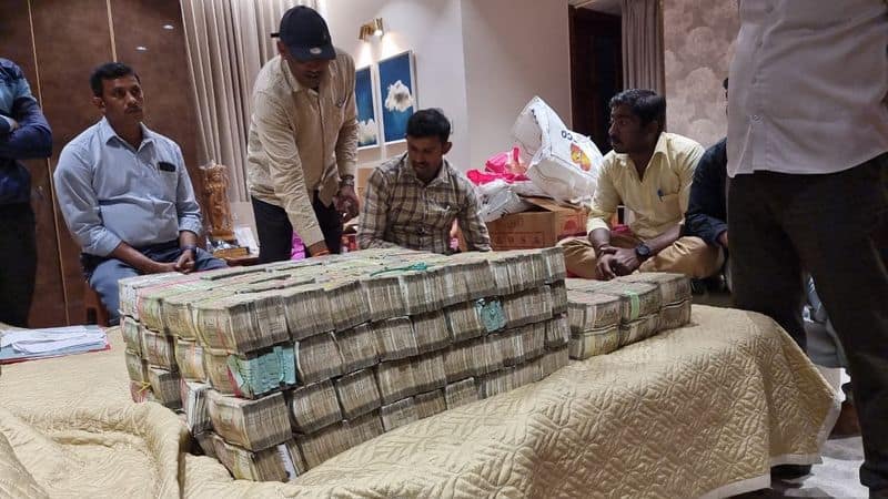 BJP MLA son in Karnataka arrested by Lokayukta for Accepting Bribe, RS 6 crore Found At Home