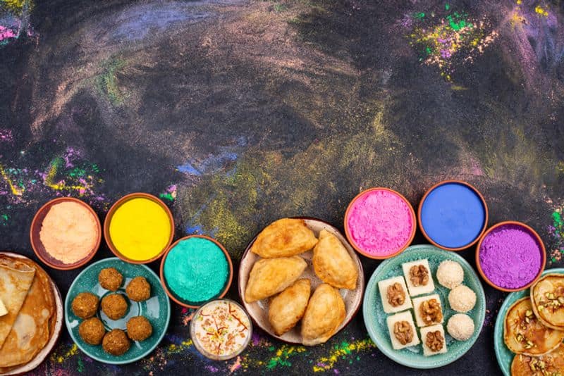 Happy Holi 2023: Here are some wishes, messages, Facebook/WhatsApp ...