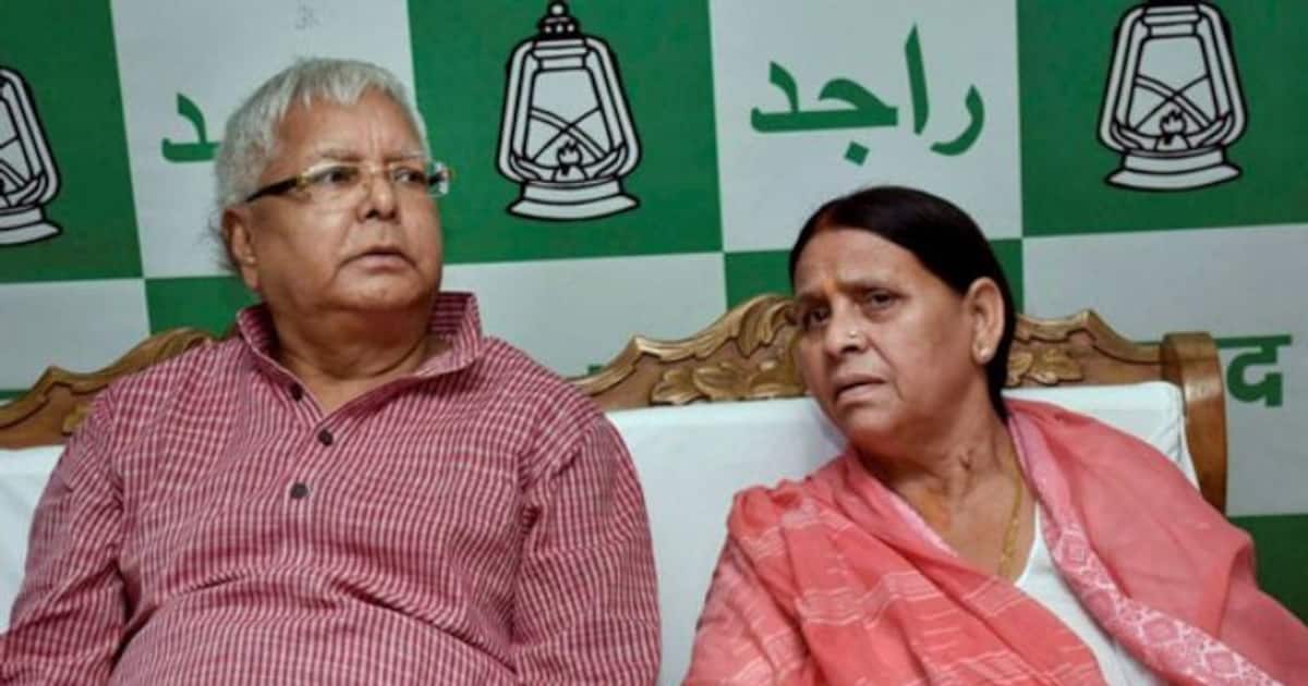 cbi raids lalu prasad yadav House: பீகார் முன்னாள் முதல்வர் லாலு பிரசாத் யாதவ் வீட்டில் சிபிஐ சோதனை !!