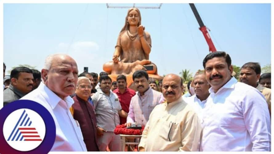 India's first tallest female bronze statue of AkkaMahadevi in shivamogga gow India's first tallest female bronze statue of AkkaMahadevi in shivamogga gow