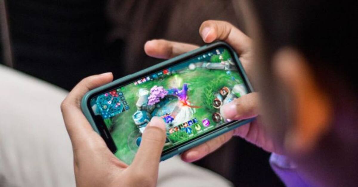 17 மணி நேரம் தூங்காமல் கேம் விளையாடிய சிறுவன்.. மகனுக்கு தந்தை அளித்த தண்டனை - ஏன் தெரியுமா?