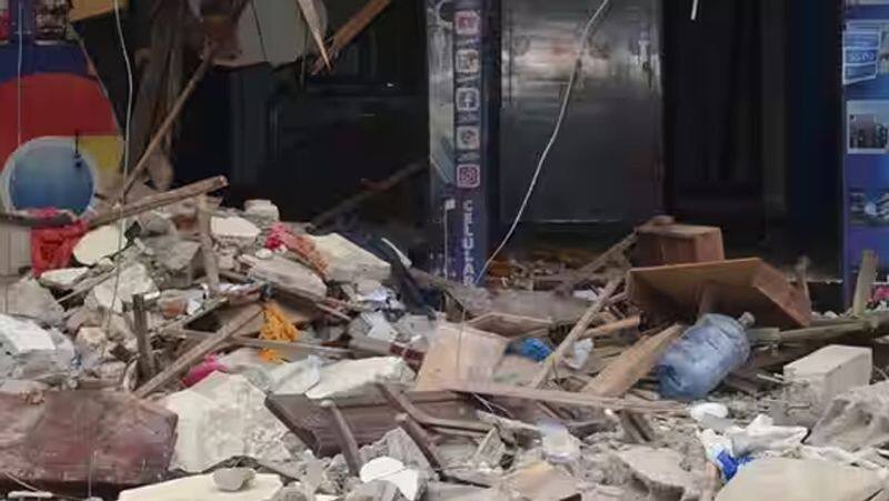 2 dead, 6 injured as 6.8 magnitude earthquake in Pakistan