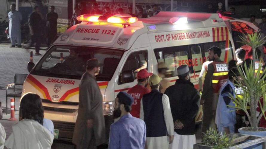 2 dead, 6 injured as 6.8 magnitude earthquake in Pakistan 2 dead, 6 injured as 6.8 magnitude earthquake in Pakistan