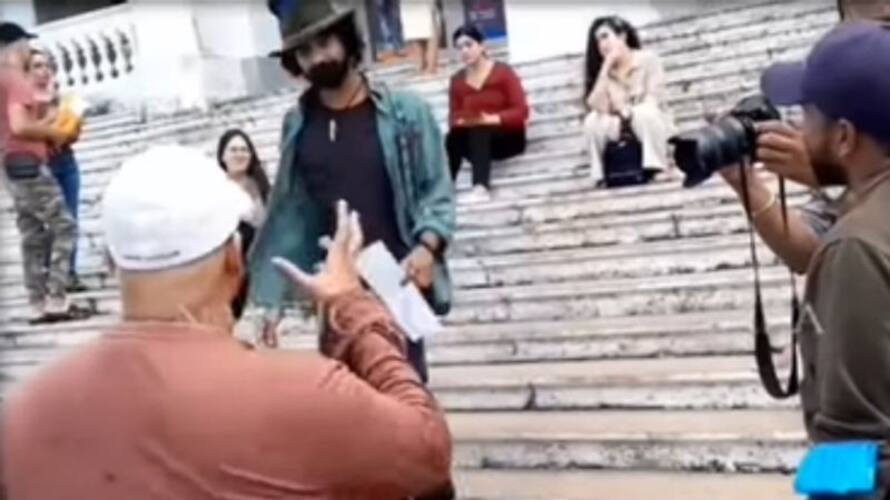 mohanlal directing pranav location video from barroz aashirvad cinemas nsn mohanlal directing pranav location video from barroz aashirvad cinemas nsn
