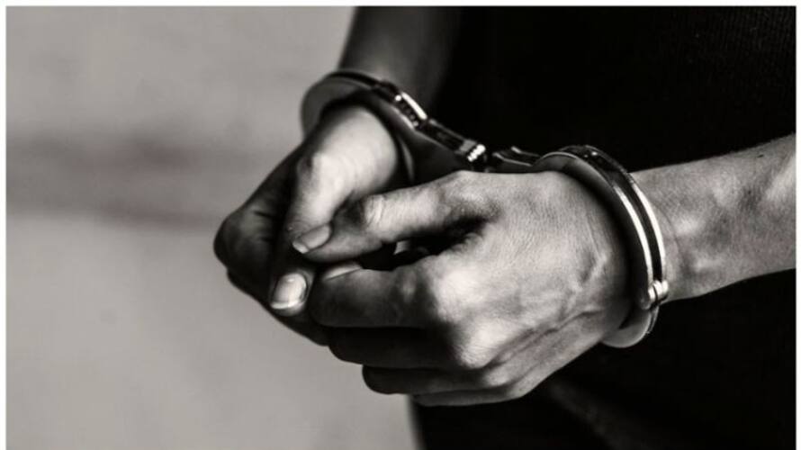 Drugs worth Rs 50 lakh seized in Assam, three arrested Drugs worth Rs 50 lakh seized in Assam, three arrested