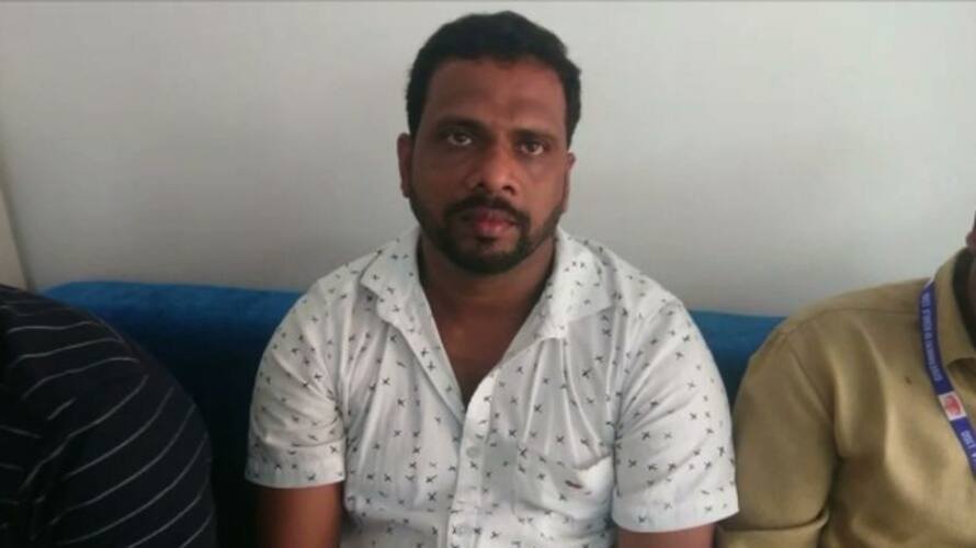 agriculture assistant asks bribe, man makes him arrest etj agriculture assistant asks bribe, man makes him arrest etj
