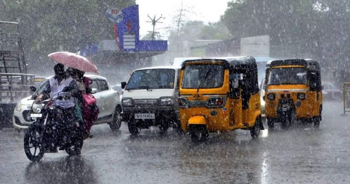 TN Rain : அலெர்ட்.!! 14 மாவட்டங்களில் கனமழைக்கு வாய்ப்பு.. வானிலை மையம் எச்சரிக்கை
