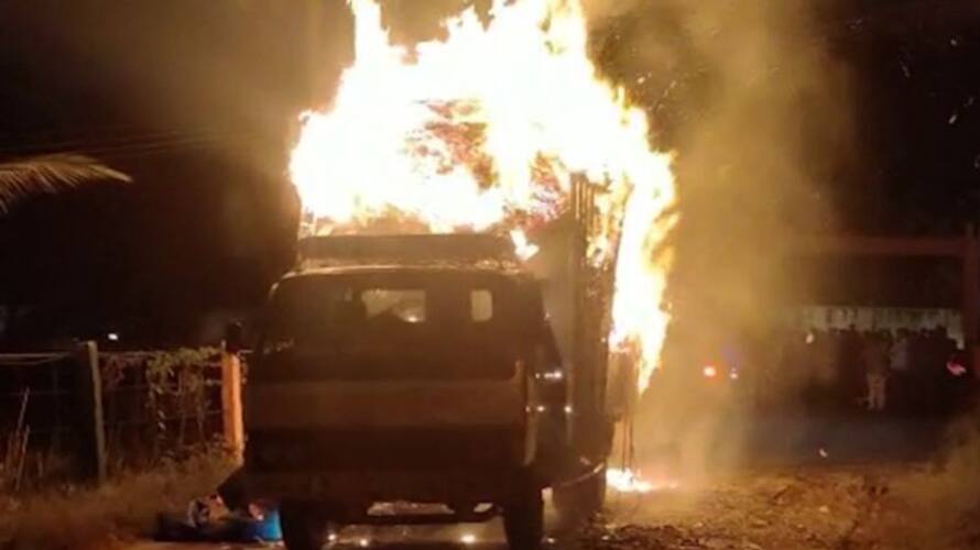 A lorry carrying cardboard boxes collided with a power line and caught fire in Coimbatore Today A lorry carrying cardboard boxes collided with a power line and caught fire in Coimbatore Today