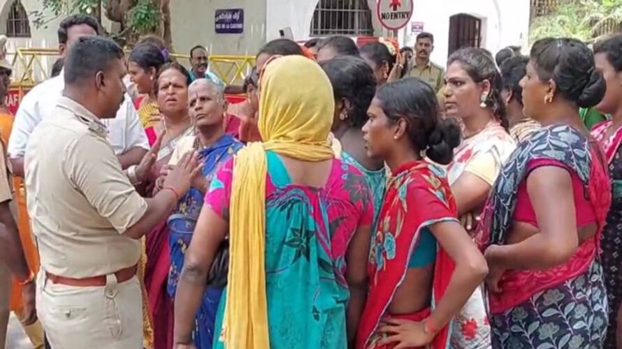 Police sexually harass transgender woman in Puducherry; Transgender protest by laying siege to DGP office Police sexually harass transgender woman in Puducherry; Transgender protest by laying siege to DGP office
