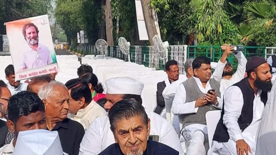 Anti Sikh riots accused Jagdish Tytler joins Congress protest against Rahul Gandhi disqualification Anti Sikh riots accused Jagdish Tytler joins Congress protest against Rahul Gandhi disqualification