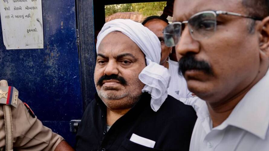 atiq ahmed was in separate barrack in UP, dal roti sabzi given to him, special cctv camera installed kms atiq ahmed was in separate barrack in UP, dal roti sabzi given to him, special cctv camera installed kms