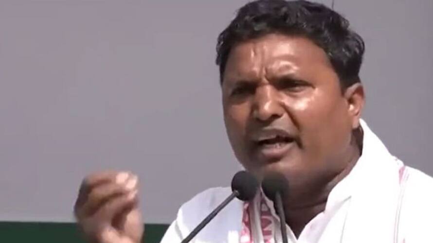 Congress leader Srinivas faces flak for calling Smriti Irani as deaf and mute Congress leader Srinivas faces flak for calling Smriti Irani as deaf and mute