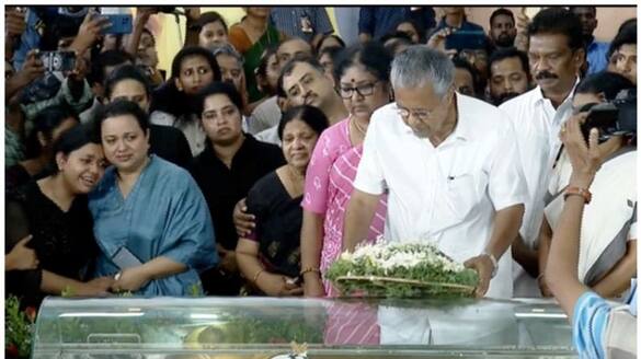 pinarayi vijayan last homage to late actor innocent vvk