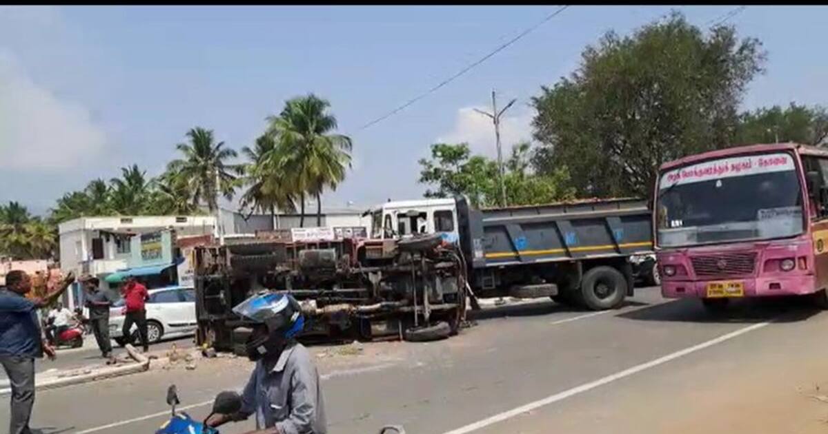 சிறுவன் ஓட்டி வந்த இருசக்கர வாகனத்தால் 2 லாரிகள் மோதி விபத்து; சிறுவன் பலி