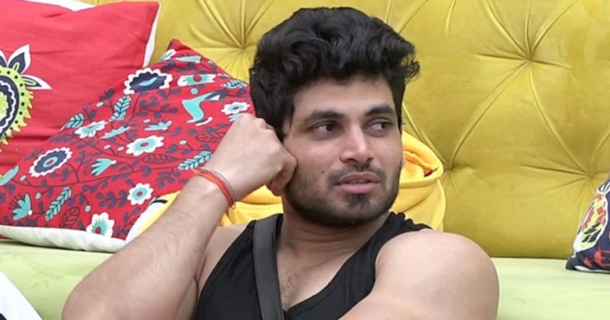 என்னோடு நைட்டு வந்தவங்க இப்போ டாப் ஹீரோவா இருக்காங்க... படுக்கைக்கு அழைத்த பெண் குறித்து பிரபல நடிகர் ஓபன்டாக்