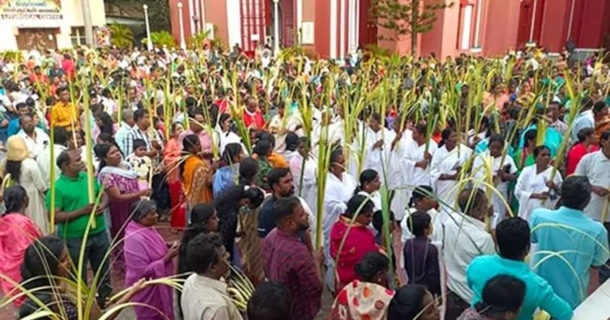குருத்தோலை ஞாயிறு.. ஊர்வலமாக சென்ற கிறிஸ்தவர்கள்.!!