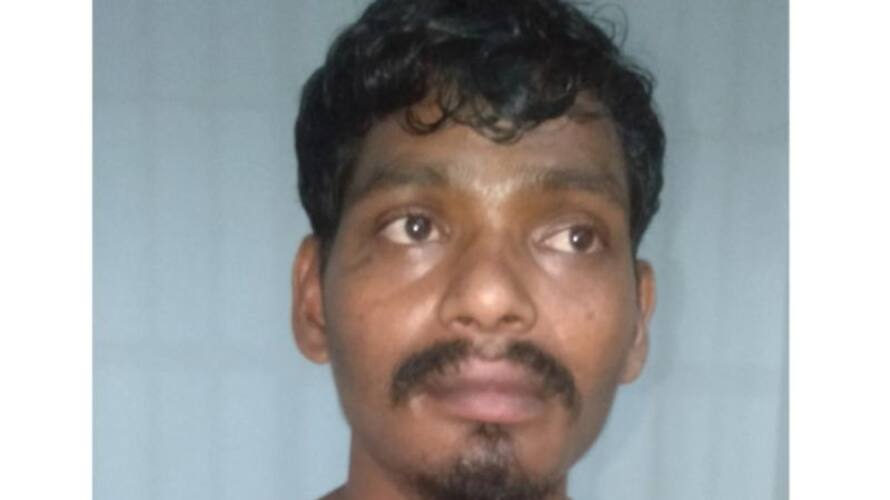 Kerala: Jharkhand Maoist nabbed from migrant labourer's camp in Kozhikode anr Kerala: Jharkhand Maoist nabbed from migrant labourer's camp in Kozhikode anr