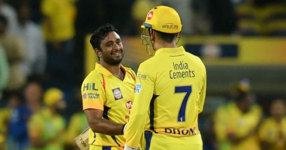 அரசியலில் குதிக்கும் சிஎஸ்கே வீரர் அம்பதி ராயுடு? யார் கட்சியில் தெரியுமா? வேற மாறி.!!