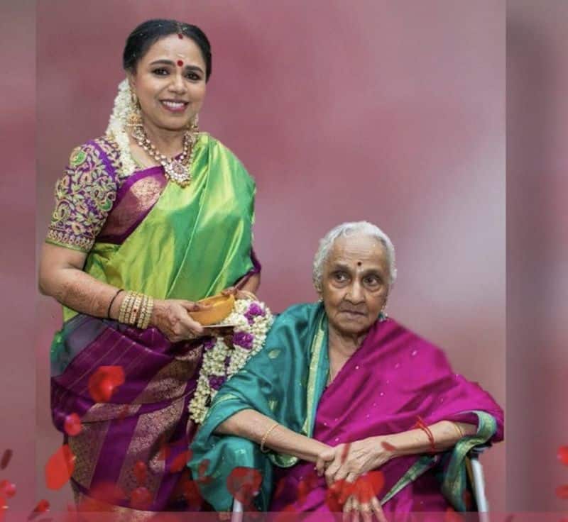Carnatic singer sudha ragunathan mother soodamani passed away