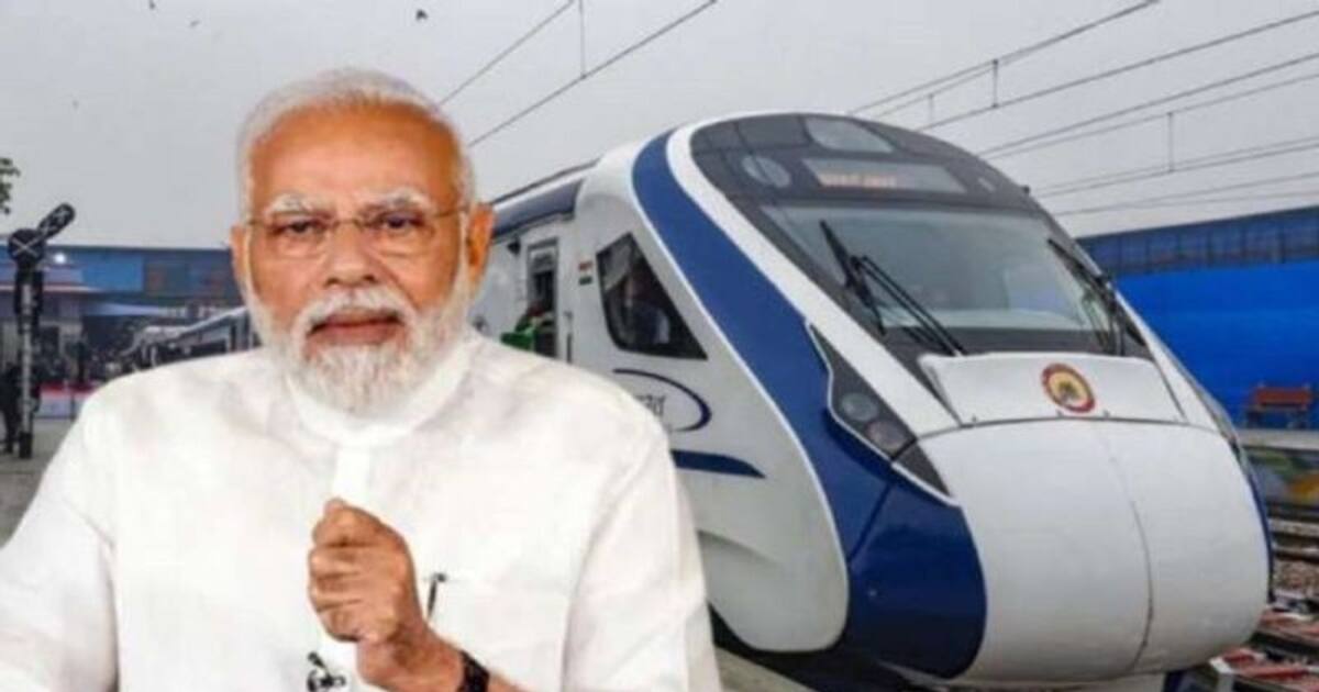 கேரளாவின் முதல் வந்தே பாரத் ரயில் சேவையை தொடங்கி வைத்தார் பிரதமர் மோடி.!!