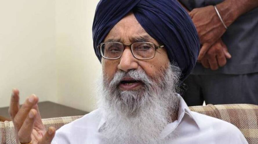 पंजाब के पूर्व मुख्यमंत्री प्रकाश सिंह बादल का 95 साल की उम्र में निधन Former Punjab Chief Minister Parkash Singh Badal passed away at the age of 95