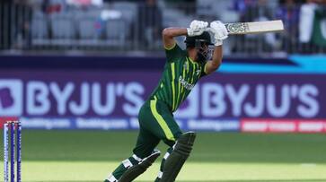 ICC World cup 2023: Rain interrupts Pakistan vs New Zealand match, Fakhar Zaman scores CRA ICC World cup 2023: Rain interrupts Pakistan vs New Zealand match, Fakhar Zaman scores CRA
