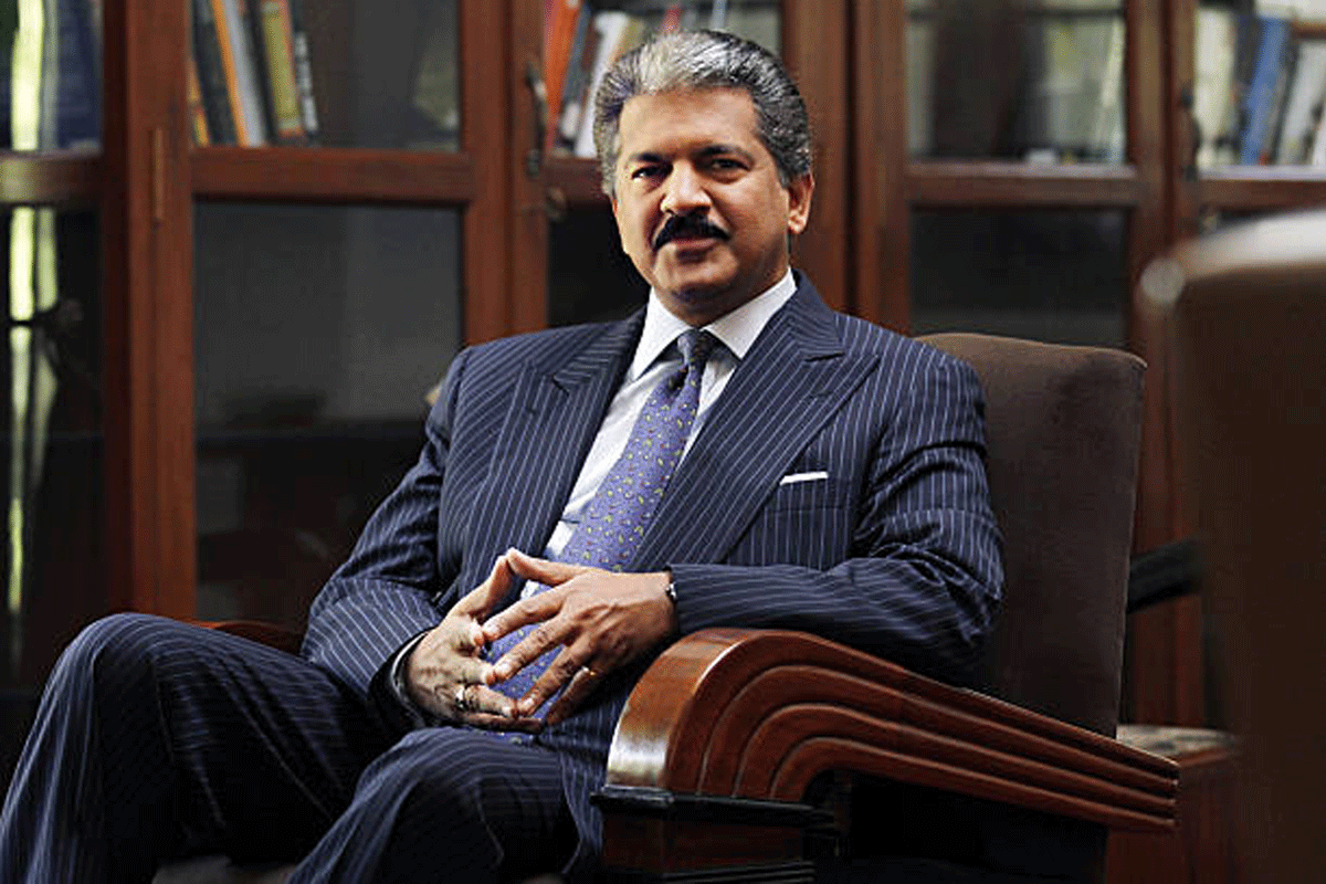 Anand Mahindra shares video of unique inflatable t-shirt designed for kids. Internet likes it too ram Anand Mahindra shares video of unique inflatable t-shirt designed for kids. Internet likes it too ram
