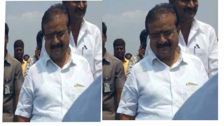 Supreme Court Stays On Telangana high court order of Yerra Gangi Reddy Bail lns Supreme Court Stays On Telangana high court order of Yerra Gangi Reddy Bail lns