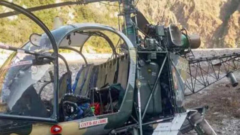 Army helicopter crashes in Jammu and Kashmir.. one dead.. two critically Injured