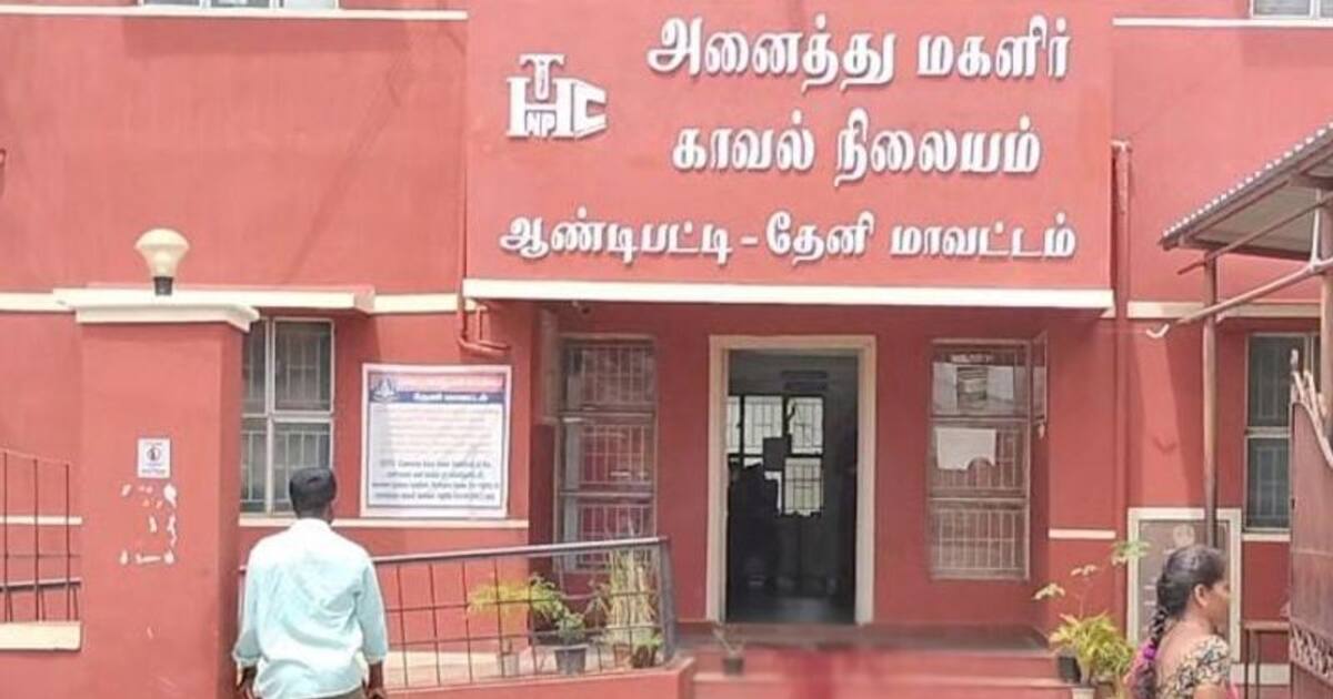 கள்ளக்காதலனுடன் சென்ற மனைவி! ஆத்திரத்தில் மகளிர் காவல் நிலையம் முன்பாக கணவர் செய்த காரியம்! தேனியில் பயங்கரம்