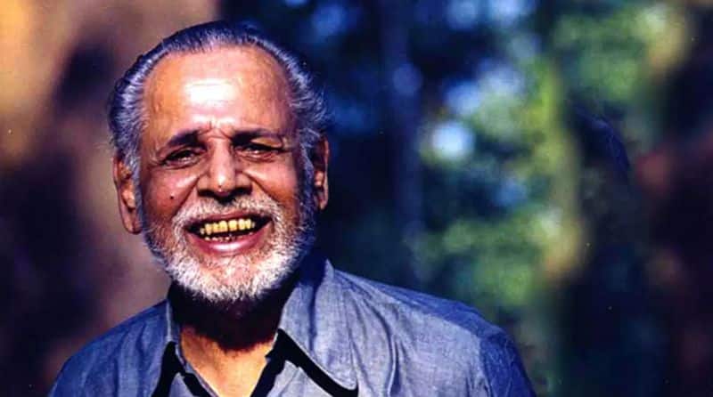 memoirs of VKN legendry  writer in  Malayalam by Suresh Pattambi