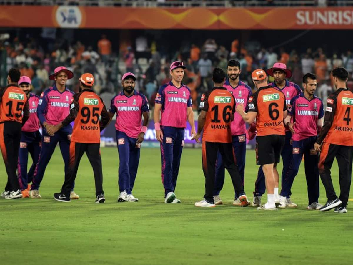 118 Rajasthan Royals Jersey Stock Photos, High-Res Pictures, and