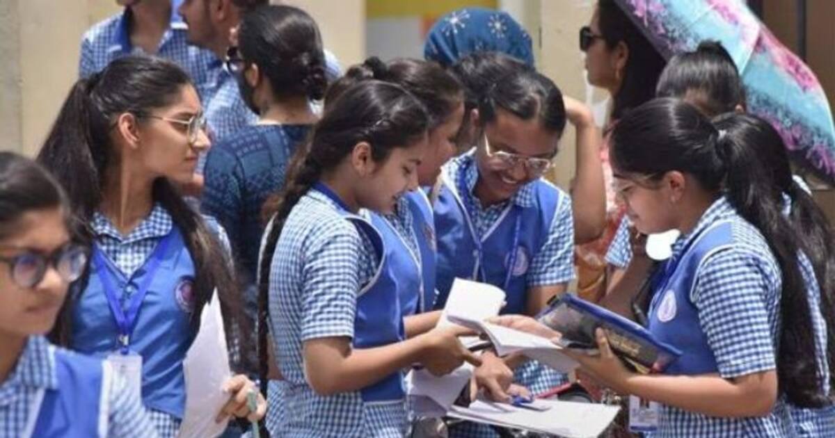 இனி சிபிஎஸ்இ பள்ளிகளில் தமிழ் மீடியத்தில் படிக்கலாம்.. வெளியான புதிய அறிவிப்பு..