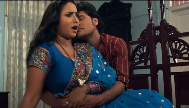 Rani Chatterjee SEXY video: Bhojpuri actress, Khesari Lal Yadav's bedroom song goes viral-WATCH RBA