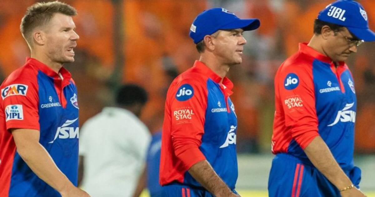 பிளே ஆஃப் வாய்ப்பு போச்சு: முதல் அணியாக வெளியேறிய டெல்லி கேபிடல்ஸ்!