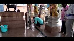 man theft a undiyal at karupparayan temple in coimbatore