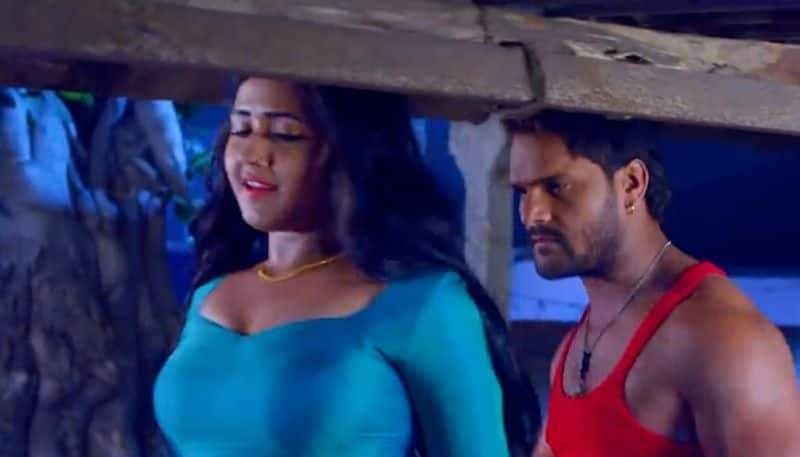 Kajal Raghwani SEXY video Bhojpuri actress Khesari Lal Yadav song Desi Machan romance goes viral RBA