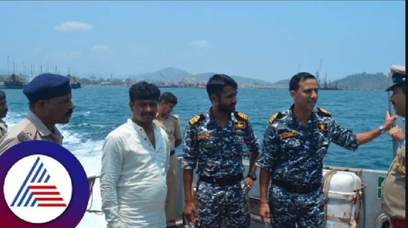 Anbumani has condemned the arrest of Tamil Nadu fishermen by the Sri Lankan Navy KAK