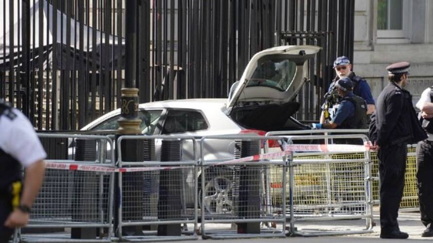 watch After White House, now car crashes into gates of Downing Street in London; one arrested snt watch After White House, now car crashes into gates of Downing Street in London; one arrested snt