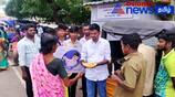 Vijay fans feed free food for needy people in viralimalai
