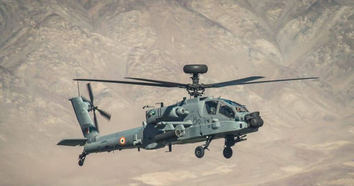 பெரிய விபத்து தவிர்ப்பு; பத்திரமாக தரையிறக்கப்பட்ட அப்பாச்சி AH-64 ஹெலிகாப்டர்!!