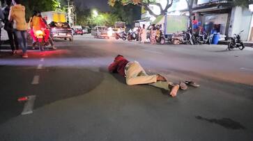 Swapna bar staff attack two people who were in drunk situation in Kadapa - bsb Swapna bar staff attack two people who were in drunk situation in Kadapa - bsb