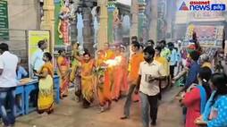 Vaikasi Festival at Virudhunagar Veilu Kathamman Temple! - Devotees carrying Agni Chatti to pray!