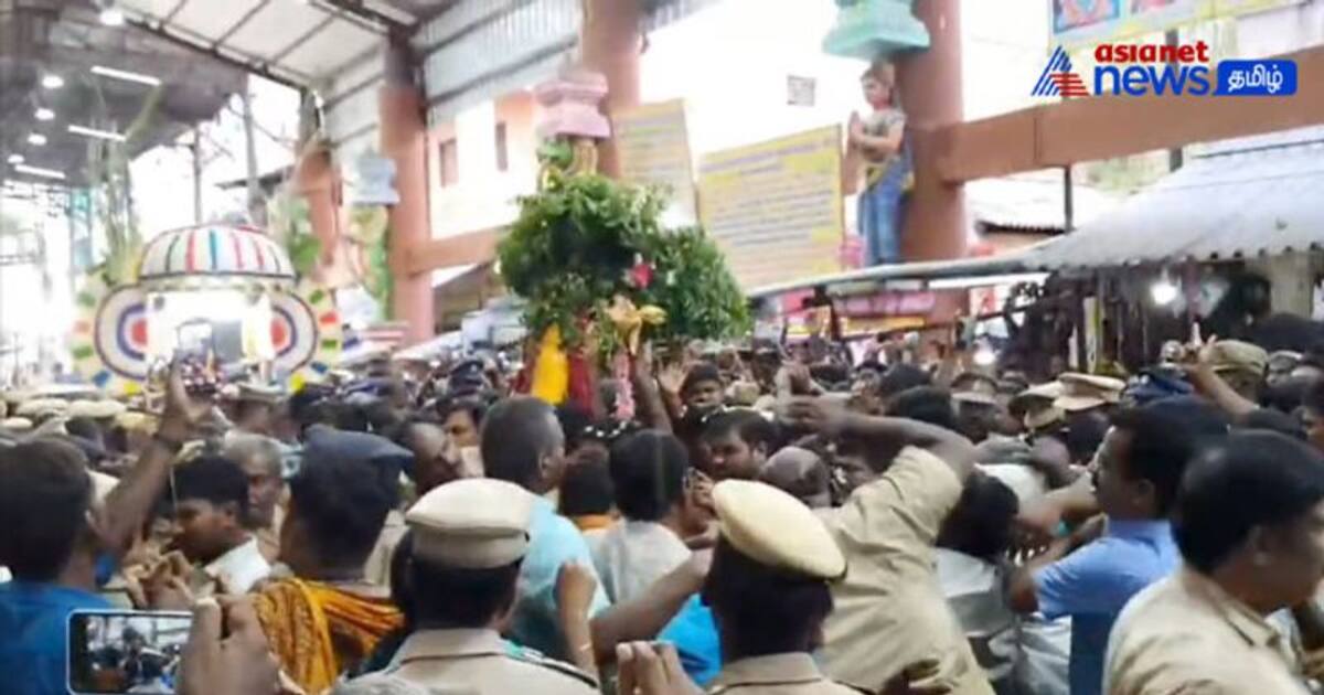 கரூர் மாரியம்மன் ஆலயத்தில் வைகாசி விழா! கம்பம் ஆற்றுக்கு அனும்பும் நிகழ்ச்சியில் அமைச்சர் செந்தில் பாலாஜி!